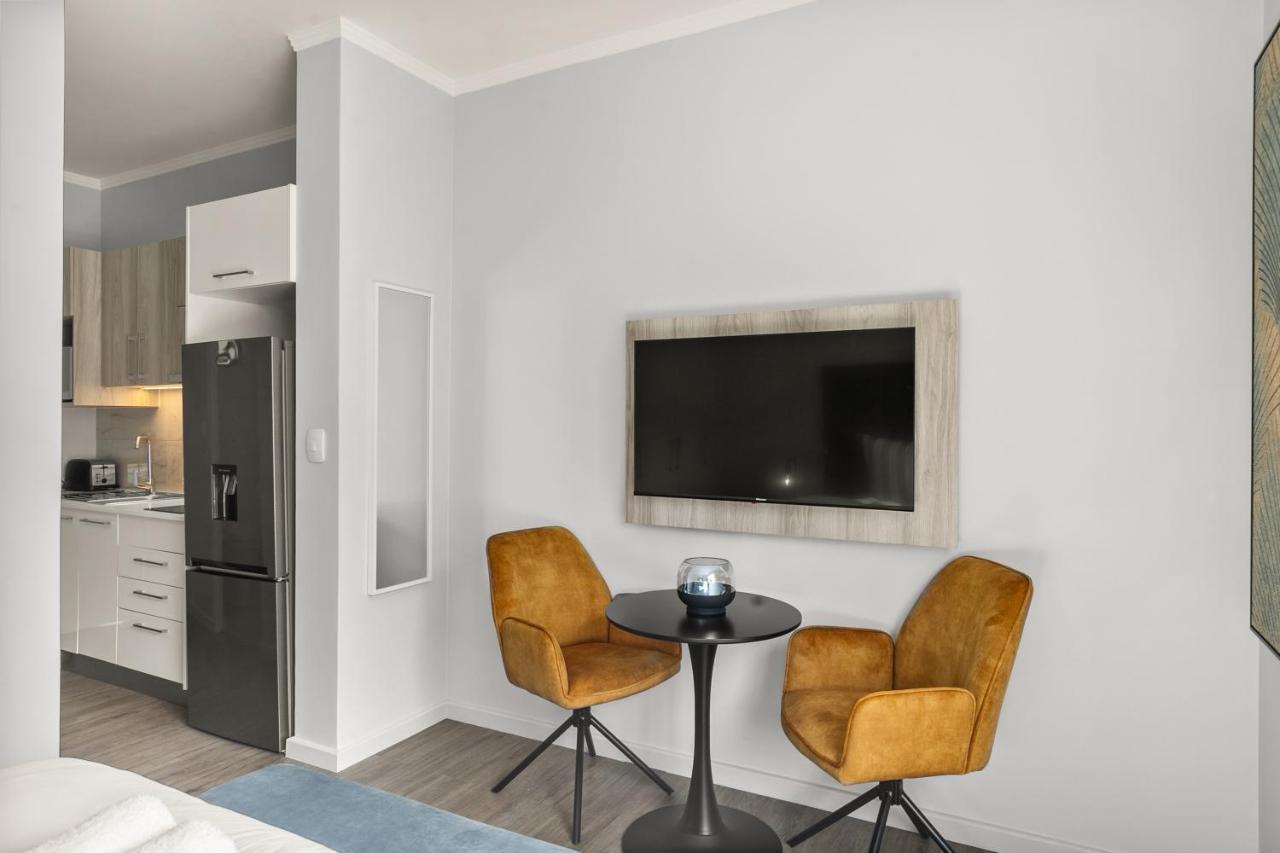 The Monroe Luxury Apartments โจฮันเนสเบิร์ก ภายนอก รูปภาพ