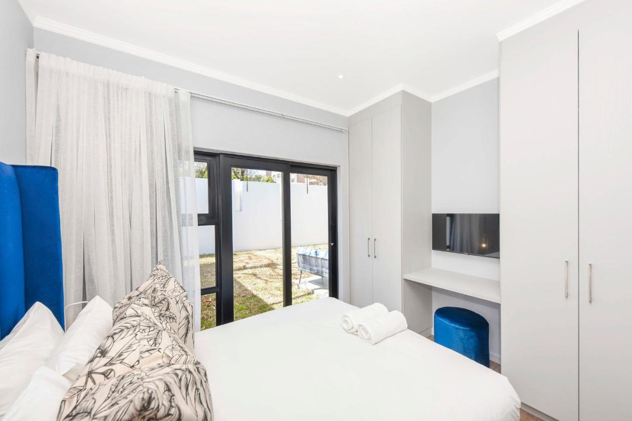 The Monroe Luxury Apartments โจฮันเนสเบิร์ก ภายนอก รูปภาพ