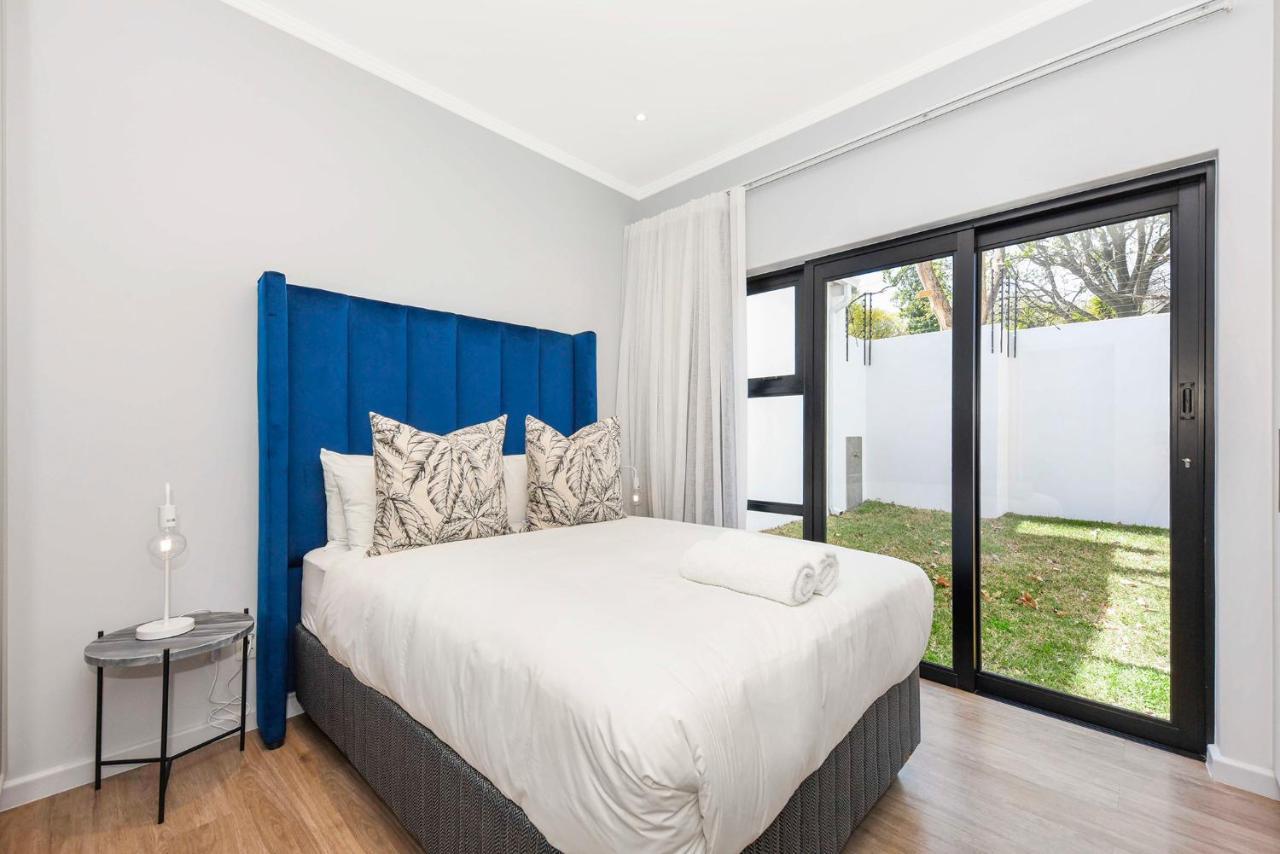 The Monroe Luxury Apartments โจฮันเนสเบิร์ก ภายนอก รูปภาพ