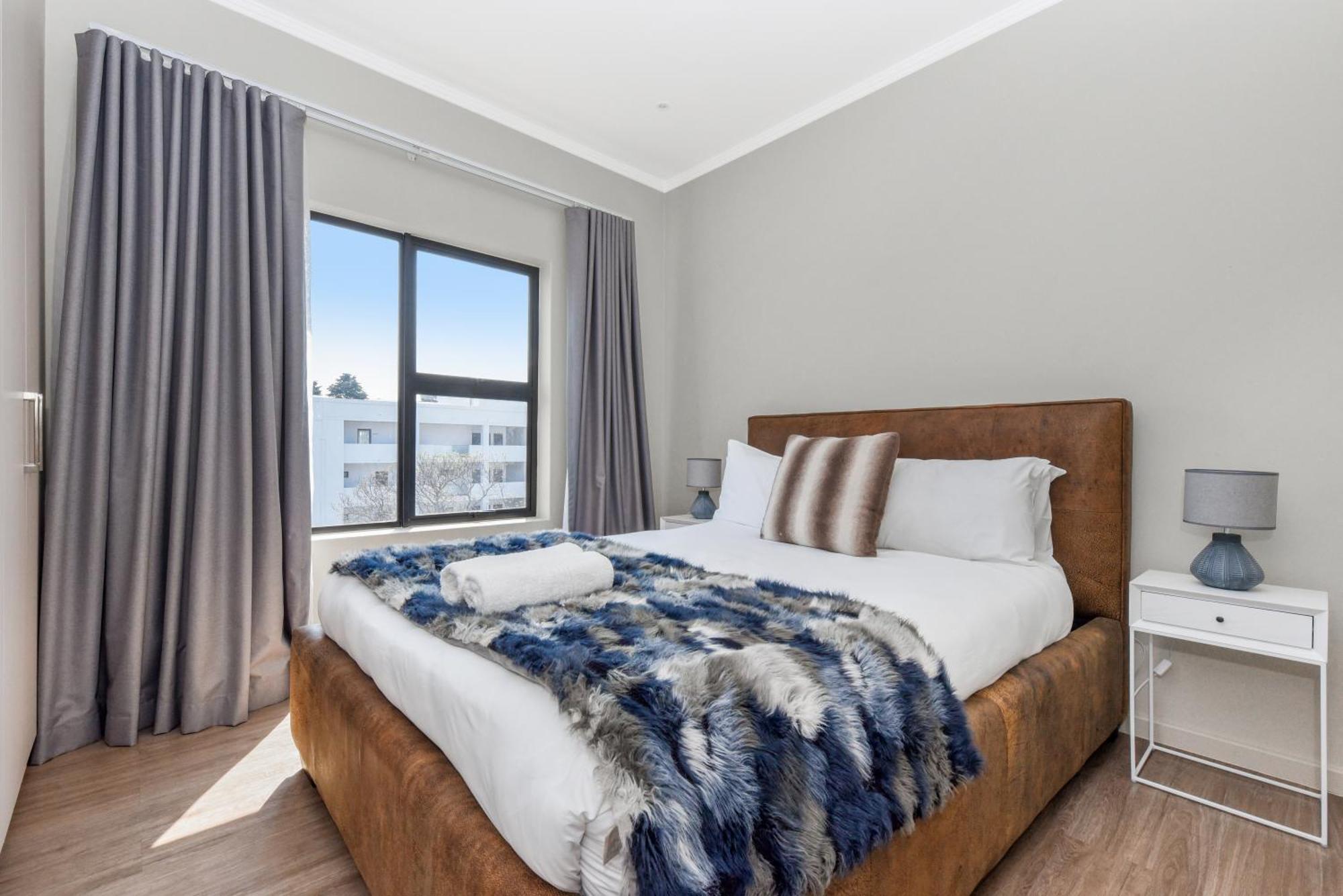 The Monroe Luxury Apartments โจฮันเนสเบิร์ก ภายนอก รูปภาพ