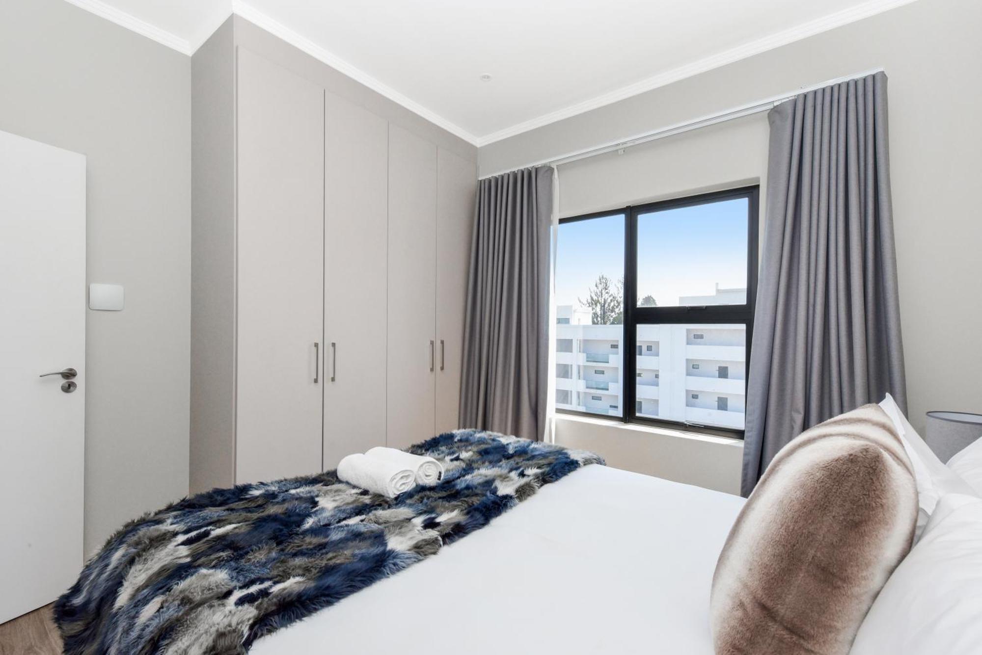The Monroe Luxury Apartments โจฮันเนสเบิร์ก ภายนอก รูปภาพ